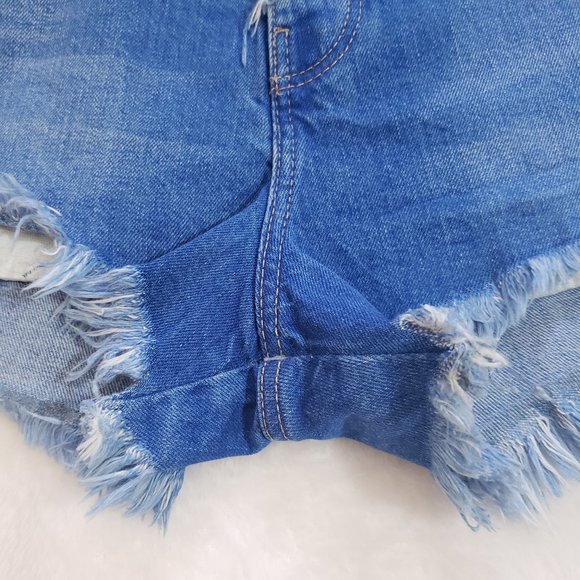 ZARA TRAFALUC High Rise Button Fly Frayed Denim Short SZ 8 - Picture 12 of 16